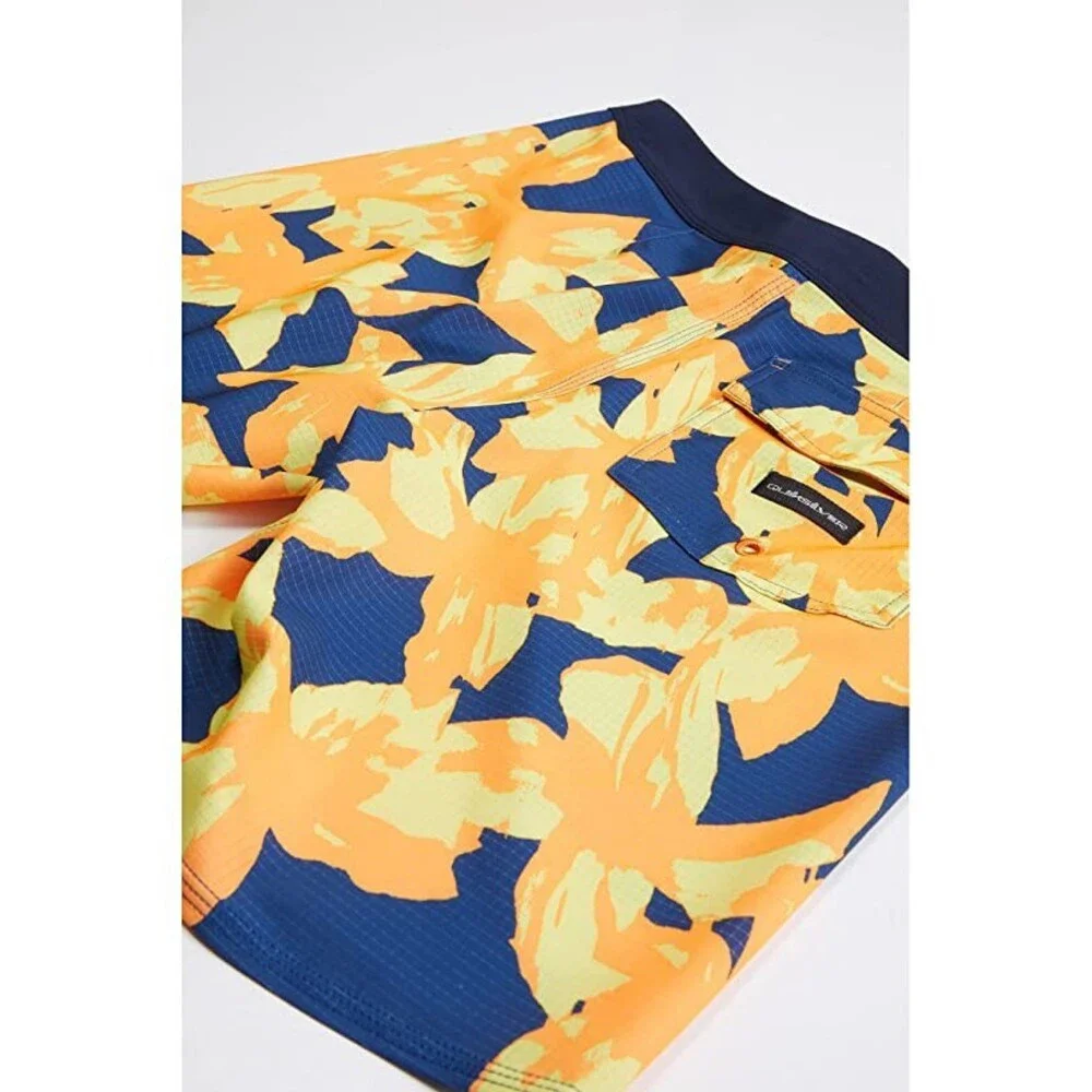 Quiksilver Highlite Arch Boardshorts Boys 26/12 Blue Floral Swimwear JDM1093
